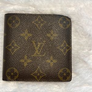 Louis Vuitton Marco Wallet Authentic